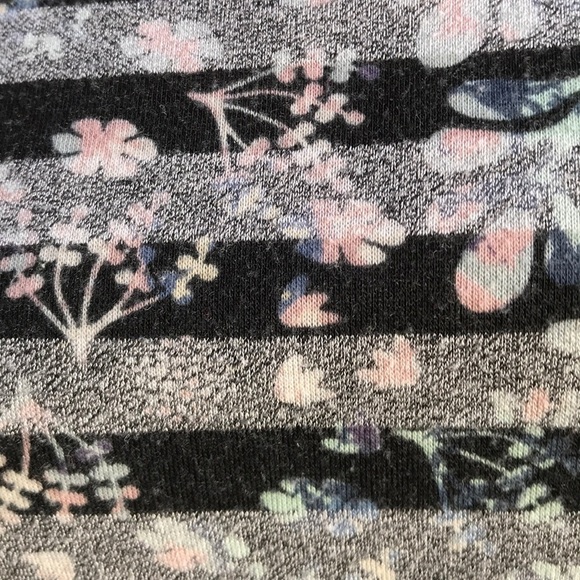 LuLaRoe black, green, pink tunic, longer in back - Picture 3 of 5